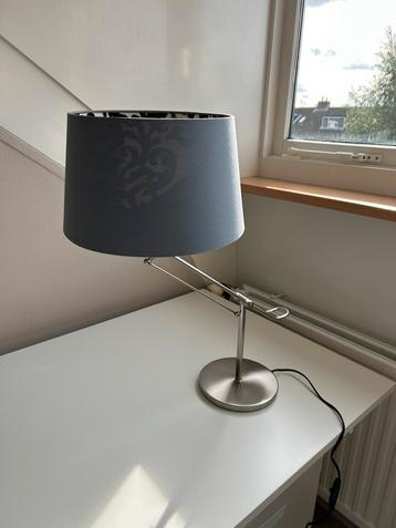 RVS lamp beschikbaar voor biedingen