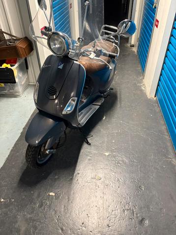 Vespa LXV beschikbaar voor biedingen