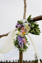 Bruiloft aankleding: Kunstbloemen, Ophalen, Zo goed als nieuw, Versiering, Geboorte of Huwelijk