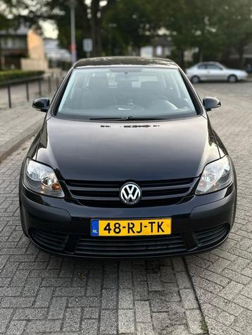 Volkswagen Golf Plus 1.6 FSI 85KW 2005 Zwart beschikbaar voor biedingen