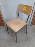 20 x vintage schoolstoelen stapelstoelen partij stoelen, Huis en Inrichting, Stoelen, Vijf, Zes of meer stoelen, Gebruikt, Ophalen