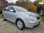 Volkswagen Polo 1.4-16V 5-deurs AIRCO/cruise, Auto's, Voorwielaandrijving, 15 km/l, Gebruikt, 4 cilinders