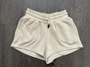Meisjes sweat korte broek / short beige Nik & Nik mt 16/176 beschikbaar voor biedingen