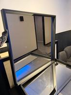 Gratis - Spiegel Ikea Nissedal, Huis en Inrichting, Woonaccessoires | Spiegels, Ophalen, Vierkant, Zo goed als nieuw, Minder dan 100 cm