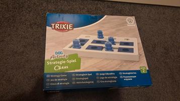 Trixie Chess level 2 hondenpuzzel  beschikbaar voor biedingen