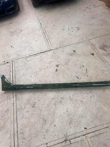 Audi RS4 side skirt facelift rechts beschikbaar voor biedingen