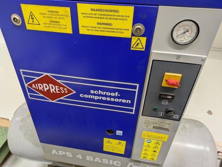 Airpress Schroef-compressor APS4 C B, Doe-het-zelf en Verbouw, Compressors, Gebruikt, 6 tot 10 bar, 100 liter of meer, Minder dan 200 liter/min