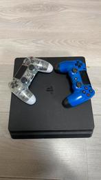 Ps4 slim zwart met twee controllers, Spelcomputers en Games, Spelcomputers | Sony PlayStation 4, Ophalen, Zo goed als nieuw, Met 2 controllers