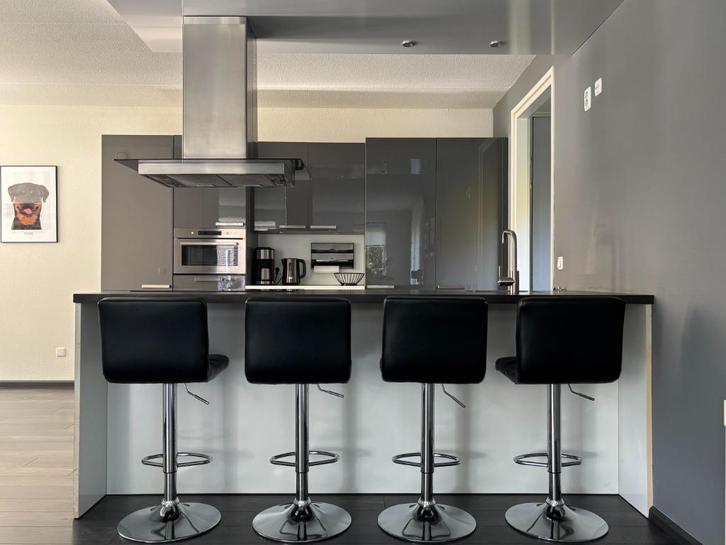 keuken (keukenwand met eiland), Huis en Inrichting, Keuken | Complete keukens, Gebruikt, Enkelwandige keuken, Grijs, Kunststof