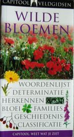 Wilde bloemen herkennen Capitool veldgidsen natuurgids, Boeken, Ophalen of Verzenden, Gelezen, Bloemen, Planten en Bomen, Capitool veldgidsen veldgids