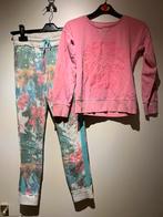 128 joggingpak set vingino /Dzine 2 stuks roze bloe, Broek, Meisje, Ophalen of Verzenden, Zo goed als nieuw
