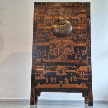 Chinese kledingkast beschikbaar voor biedingen