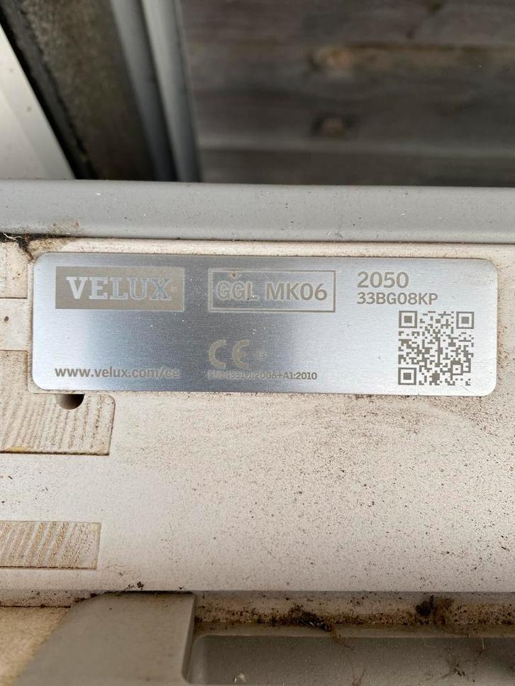 VELUX dakramen (SK06, M06, MK06, S06), Doe-het-zelf en Verbouw, Glas en Ramen, Gebruikt, Dakraam, 80 tot 120 cm, Ophalen