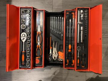 85-delig Gereedschap set in uitklapbare metalen kist  Nieuw  beschikbaar voor biedingen