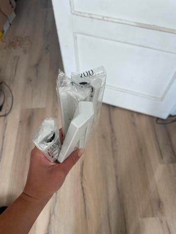 Ikea Kast Handvat - Wit beschikbaar voor biedingen