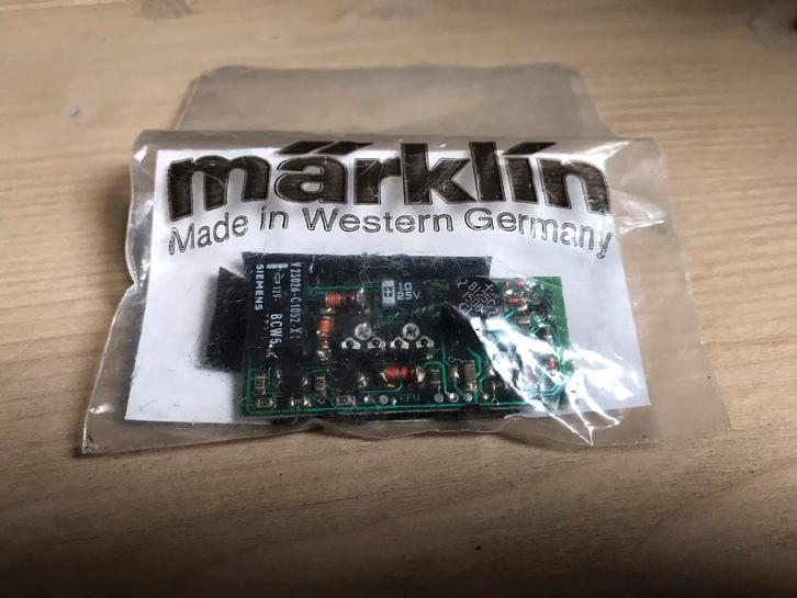 Te koop: Marklin 614610 printlpaatje voor 5 sterrenmotor., Hobby en Vrije tijd, Modeltreinen | H0, Gebruikt, Locomotief, Wisselstroom