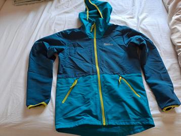 Jack Wolfskin softshell jas maat 164 beschikbaar voor biedingen