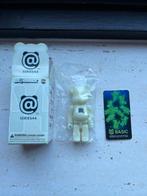 Bearbrick series 44 - Letter R, Verzamelen, Ophalen of Verzenden, Nieuw