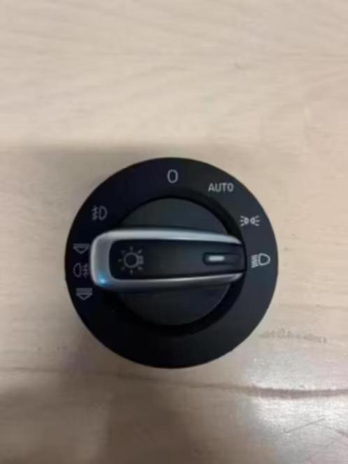 NIEUW! Lichtschakelaar auto afmeting 6,5 x 5 cm €11,99, Auto-onderdelen, Dashboard en Schakelaars, Nieuw, Ophalen of Verzenden
