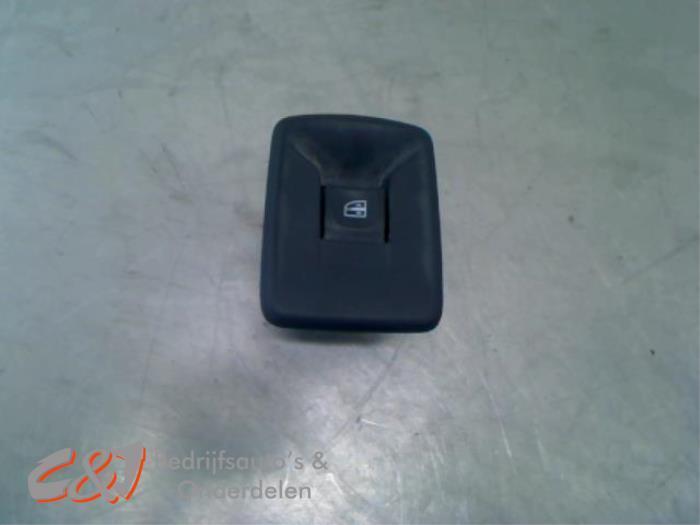 Elektrisch Raam Schakelaar van een Opel Vivaro, Auto-onderdelen, Dashboard en Schakelaars, Opel, Gebruikt, 3 maanden garantie