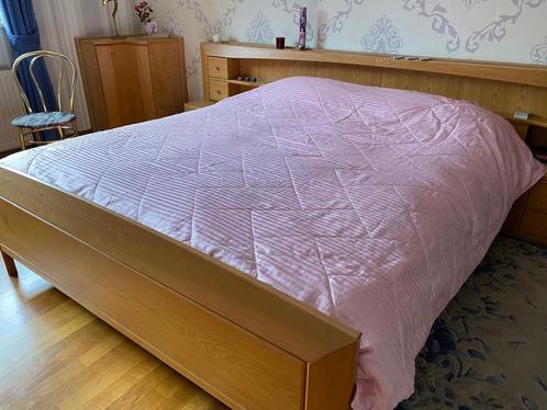 Spaanse sprei - zachtroze - 225 x 225 cm, Huis en Inrichting, Slaapkamer | Complete slaapkamers, Gebruikt, Tweepersoons, Ophalen of Verzenden