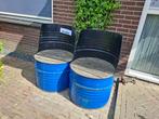 Twee olietonnen omgebouwd tot stoelen met zitkussen, Ophalen, Gebruikt, Metaal