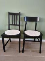 Twee nette eetkamerstoelen, Huis en Inrichting, Ophalen, Twee