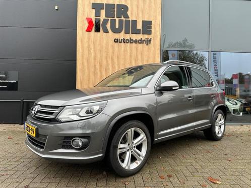 Volkswagen TIGUAN 1.4 TSI R-Line / Trekh. / Nav / Pano, Auto's, Volkswagen, Bedrijf, Tiguan, ABS, Airbags, Alarm, Bluetooth, Boordcomputer