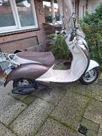 Goed rijdende scooter, Fietsen en Brommers, Ophalen, Gebruikt, Benzine, Overige modellen