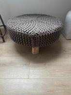 Leuke ronde poef / bijzettafel, Huis en Inrichting, Ophalen, Rond, Zo goed als nieuw, Stof