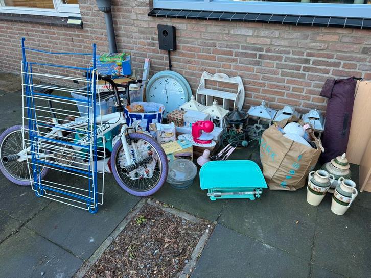 Partij spullen. Leuk voor de rommelmarkt, Diversen, Rommelmarktspullen, Ophalen