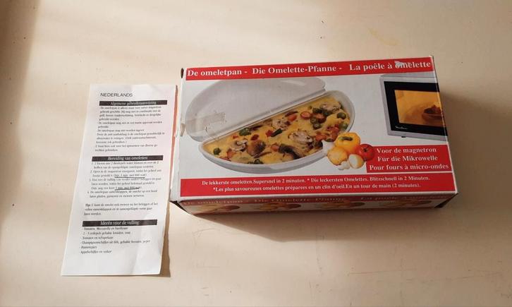 Omelet bakje voor in de magnetron, Huis en Inrichting, Keuken | Keukenbenodigdheden, Zo goed als nieuw, Ophalen