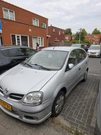 Nissan Almera Tino, Voorwielaandrijving, 206+, 4 cilinders, 905 kg