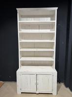 Open boekenkast met schappen en 2 kastdeurtjes de kast is mo, Geitweg 13, Met deur(en), Brocante, industrieel, vintage, antiek stoer en sober,landelijk