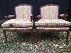 2 klassiek noten Chippendale barok lodewijk fauteuils, Antiek en Kunst, Ophalen