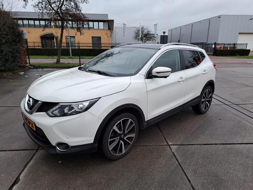 Nissan Qashqai 1.2 Dig-t 85KW 2WD CVT 2015 Wit, Auto's, Nissan, Particulier, Qashqai, Benzine, B, SUV of Terreinwagen, Automaat