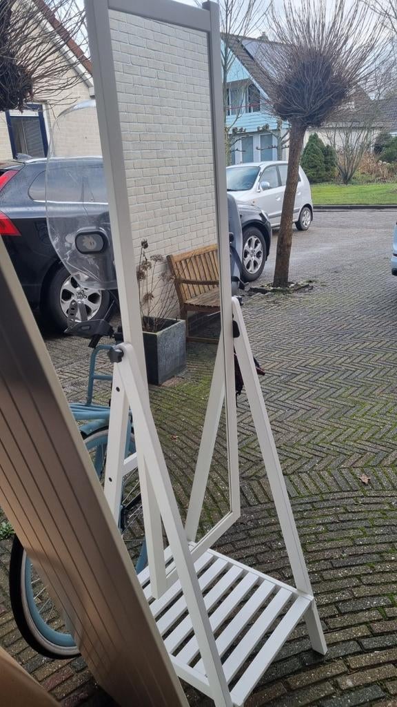 Ikea spiegel hout wit, Huis en Inrichting, Woonaccessoires | Spiegels, Ophalen, Zo goed als nieuw, 150 tot 200 cm, Rechthoekig