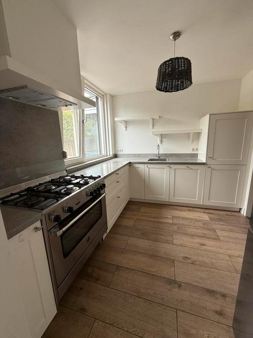 Nette Landelijke Hoekkeuken + Apparatuur + GEDEMONTEERD, Huis en Inrichting, Keuken | Complete keukens, Gebruikt, Hoekkeuken, Wit