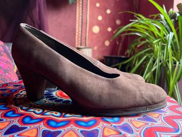 Bruine pumps maat 41 nu voor 16,99€ beschikbaar voor biedingen