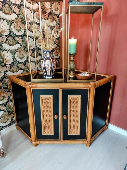 Vintage Rotan Hoekkast Webbing, Huis en Inrichting, Kasten | Televisiemeubels, Zo goed als nieuw, Overige houtsoorten, Ophalen