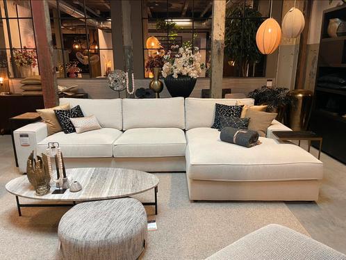 Showroommodel l Noelle | Room108 | van €2411,- voor €1199,-, Huis en Inrichting, Banken | Sofa's en Chaises Longues, Nieuw, Metaal