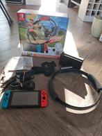 Nintendo Switch V2 RingFit Adventure Set, Spelcomputers en Games, Spelcomputers | Nintendo Switch, ., Ophalen of Verzenden, Zo goed als nieuw
