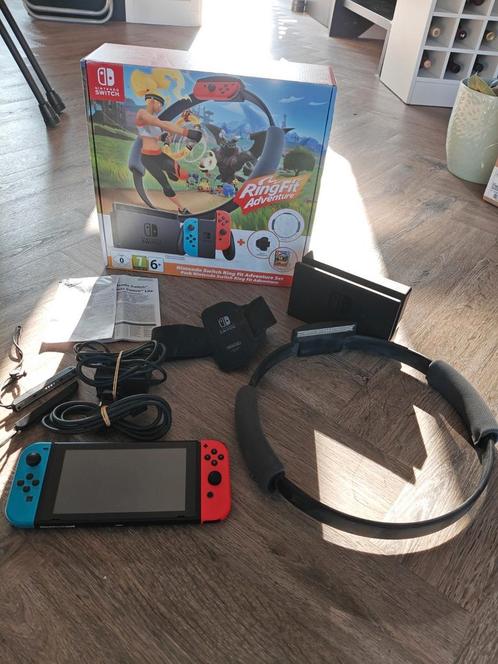 Nintendo Switch V2 RingFit Adventure Set, Spelcomputers en Games, Spelcomputers | Nintendo Switch, Zo goed als nieuw, Switch Original