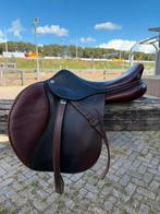 CWD Classic springzadel 17,5 inch donker bruin, Dieren en Toebehoren, Paarden en Pony's | Zadels, Ophalen of Verzenden, Zo goed als nieuw