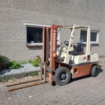 NISSAN EH02A25 Diesel Heftruck beschikbaar voor biedingen