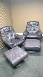 Set van 2 vintage leren draai fauteuils met hocker lila, Huis en Inrichting, Fauteuils, Gebruikt, Vintage, Ophalen of Verzenden