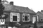 910745 Aduard 1965 verl Kloosterstraat Groningen Leuke oude, Verzamelen, Ansichtkaarten | Nederland, Ophalen of Verzenden, 1960 tot 1980
