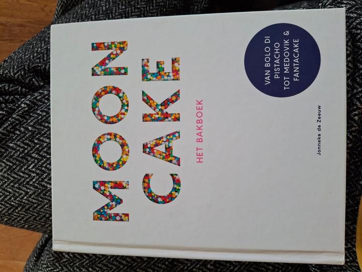 Jonneke de Zeeuw - Mooncake, Boeken, Kookboeken, Zo goed als nieuw, Ophalen of Verzenden