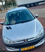 Peugeot 206 1.4 5D 2006 Grijs 139.000 km stand!, Voorwielaandrijving, 31 €/maand, 4 cilinders, Particulier