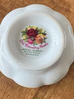 Royal Albert Old Country Roses Kopje, Ophalen